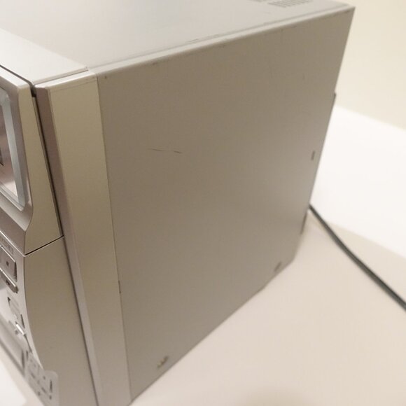 Sony CMT-CP300 HiFi Bookshelf Stereo 3-CD Changer Dual Cassette AM/FM No Remote - Picture 9 of 13